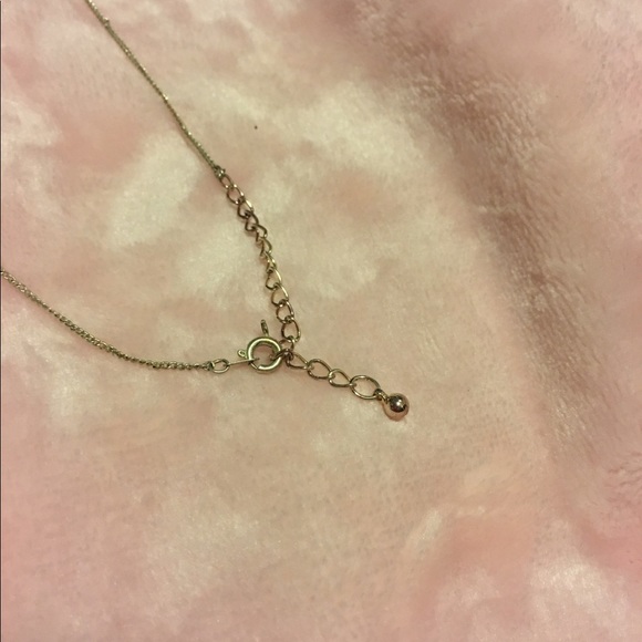 Gold tone Necklace - Picture 6 of 6